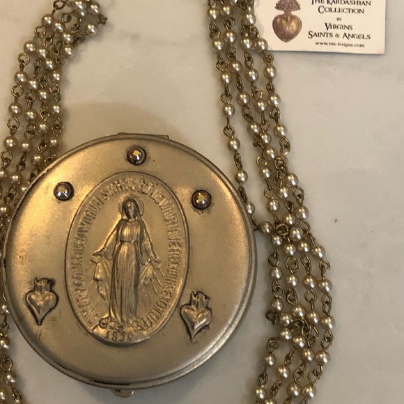 Virgins Saints & Angels Gold and Pearl Necklace - Picture 4 of 5